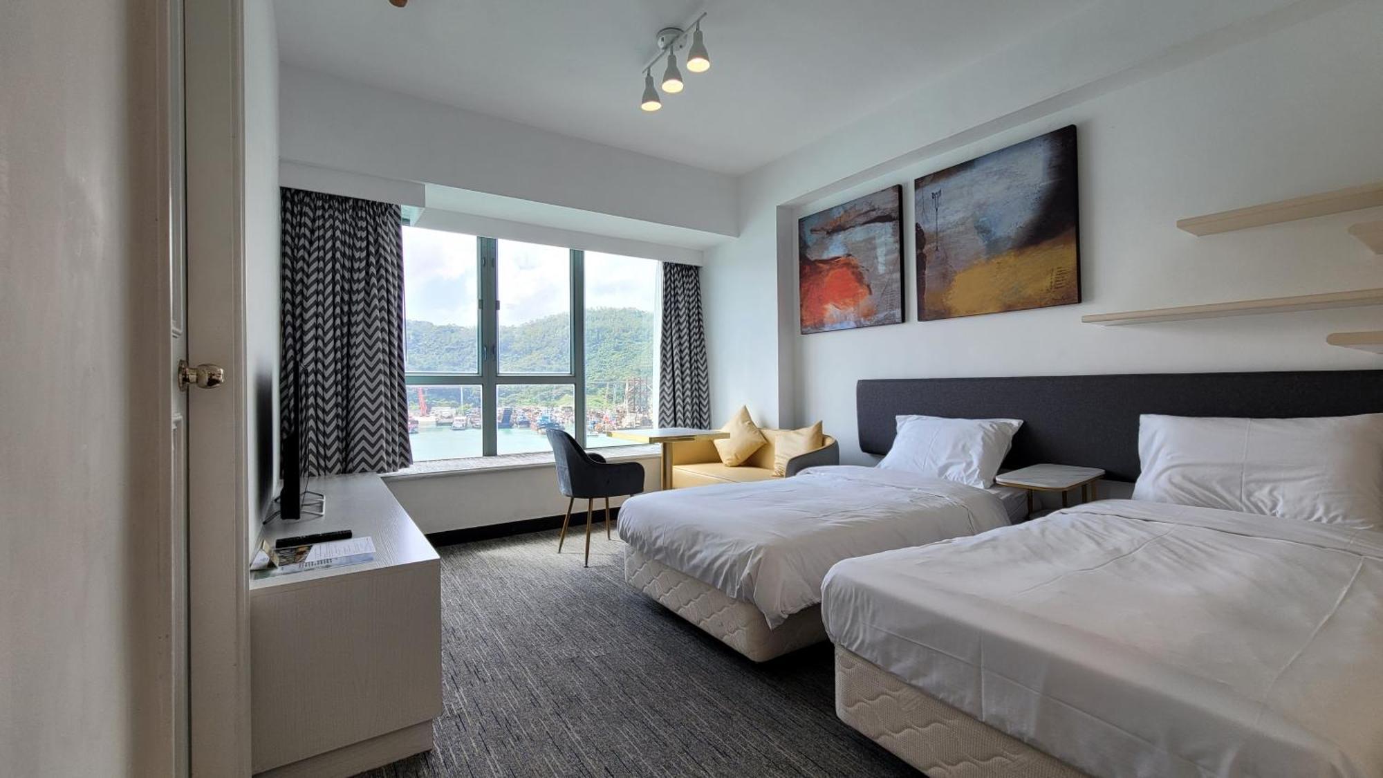 Grand Bay View Hotel Хонконг Екстериор снимка